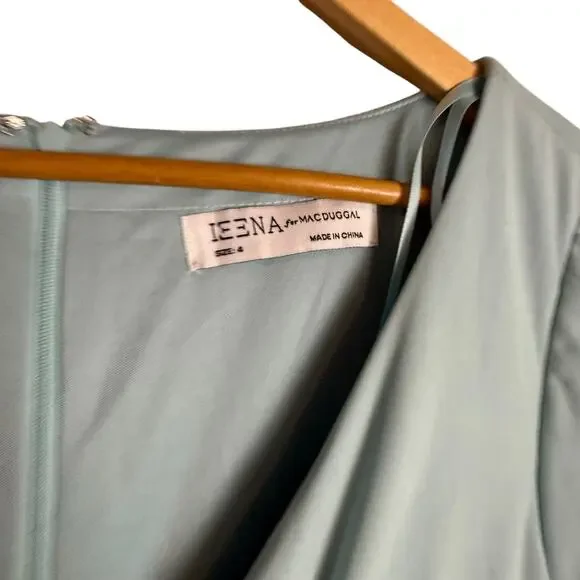 Mac Duggal Light Blue Long Sleeve Ruched Jersey V-Neck Formal Gown Size 4 - Picture 6 of 12